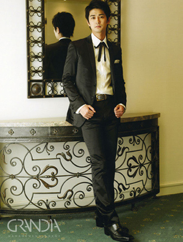 金指　浩司 Kouji Kanazashi Takamaru Mens Fashion Model モデル事務所GRANDIA